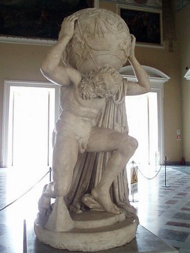 Photo d'une statue du dieu Atlas